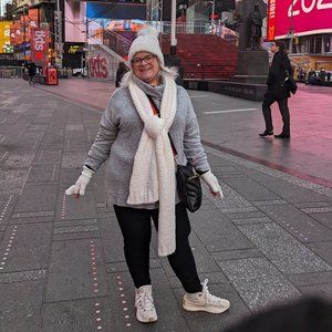 Meet your Posher, Natalie